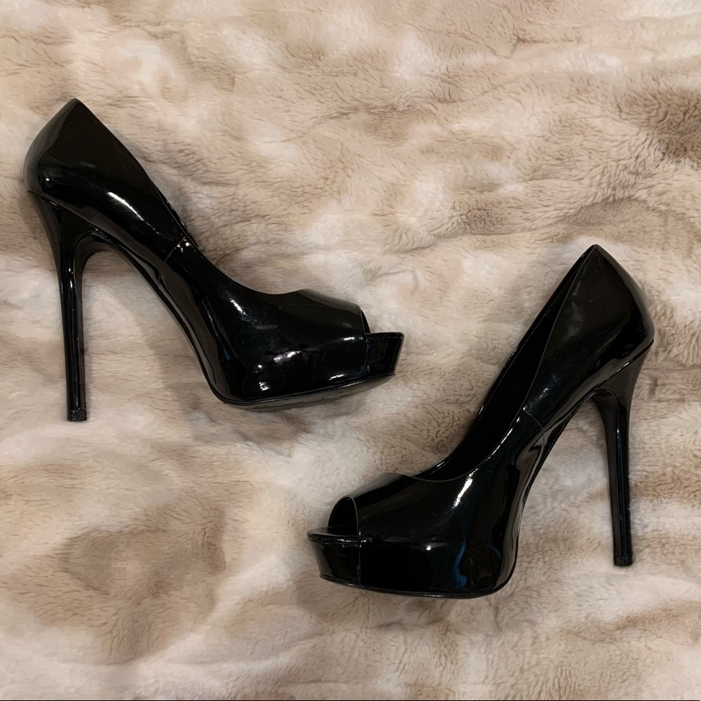 Patent leather platform open toed heels